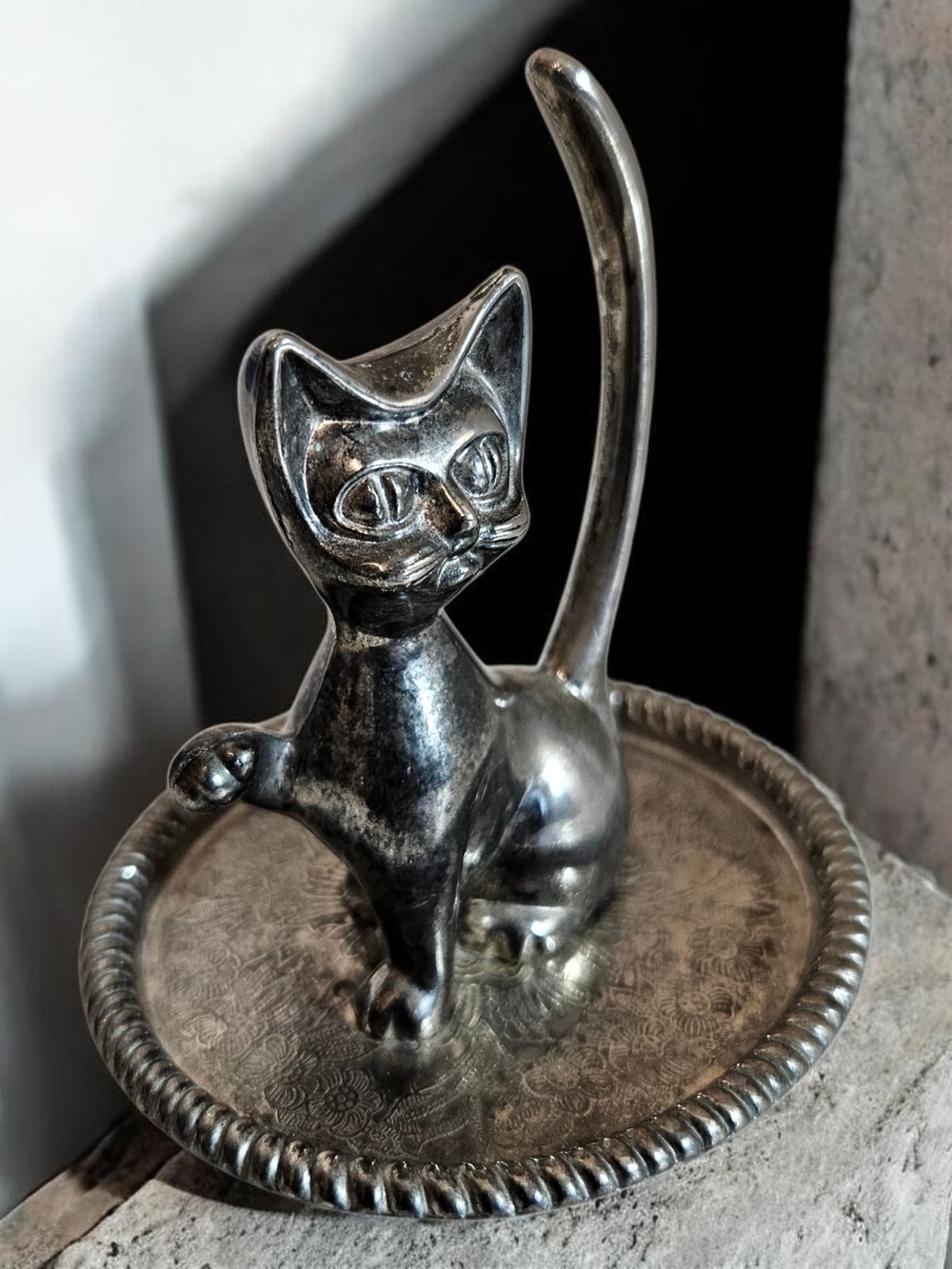 Vintage Interpur Cat Ring Holder OS Silverplate MCM Trinket Dish Hong Kong Metal